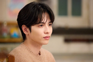 ドラマ『10回切って倒れない木はない』第3話より