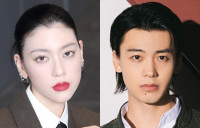 （左から）三吉彩花、竹内涼真