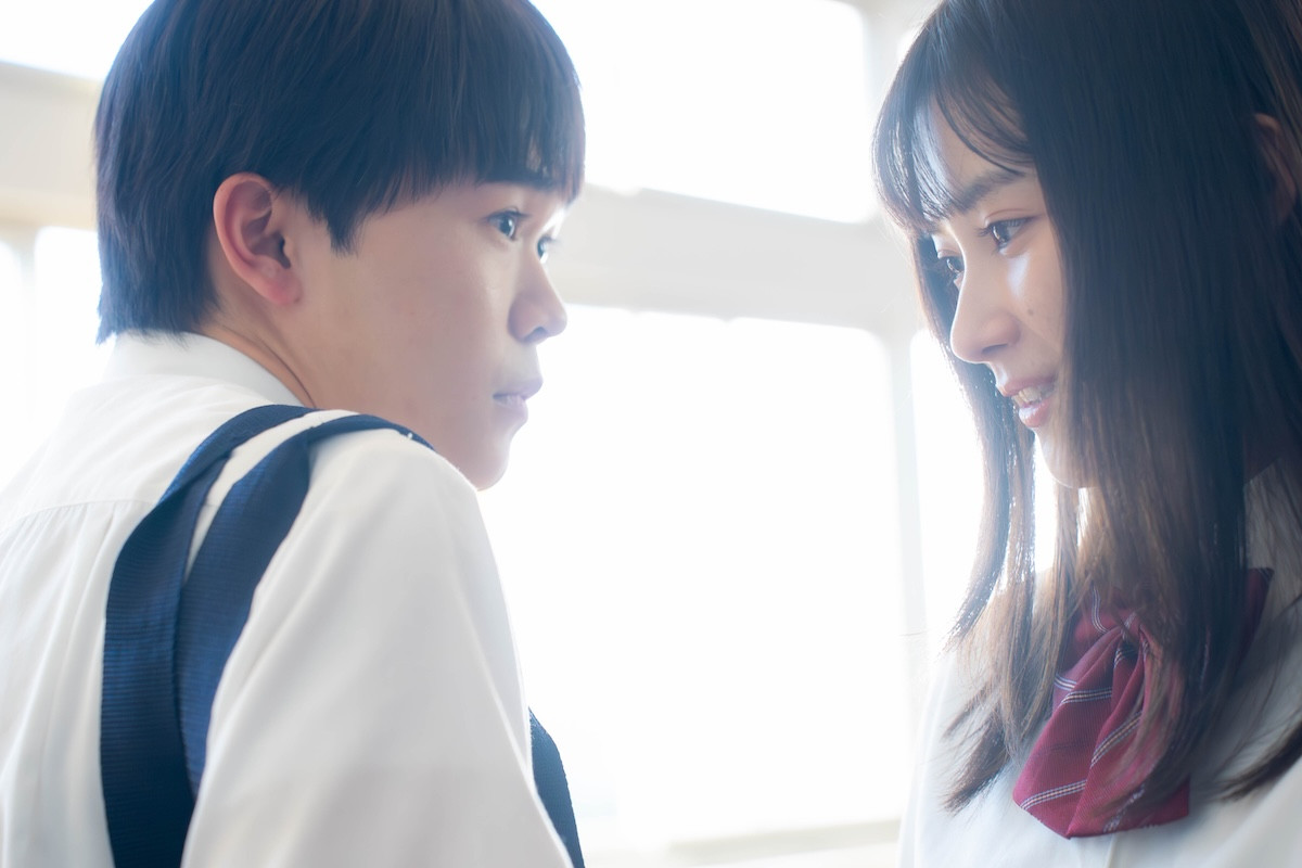 『惡の華』第3話　“春日”鈴木福、憧れのクラスメートと交際開始も“仲村”あのと夜の教室へ忍び込む