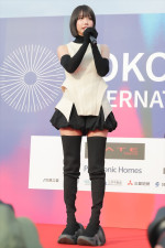 「第4回横浜国際映画祭」レッドカーペットに登場したあの