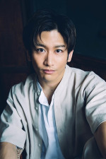 舞台『てらこや青義堂 師匠、走る』に出演する一色洋平