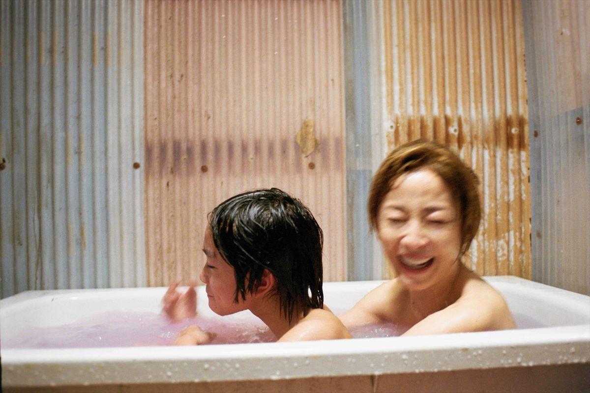 北村匠海×宮沢りえ『しびれ』ポスター＆特報解禁　追加キャストに奥野瑛太、赤堀雅秋