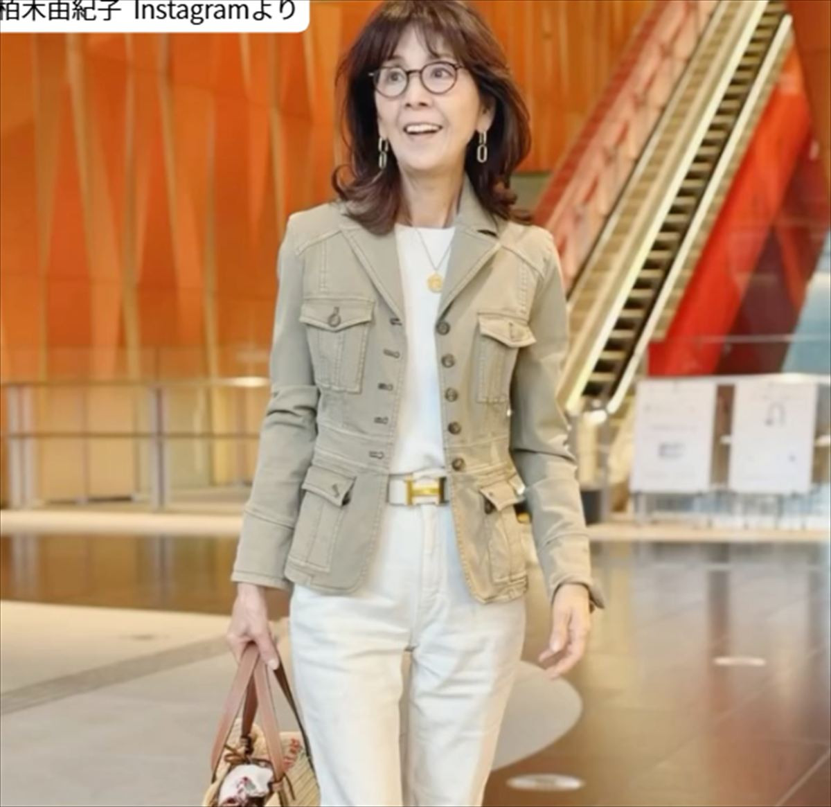 柏木由紀子、ソロショット　※「柏木由紀子」Instagram