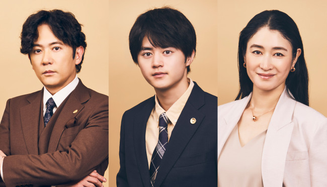 （左から）稲垣吾郎、鈴鹿央士、小雪