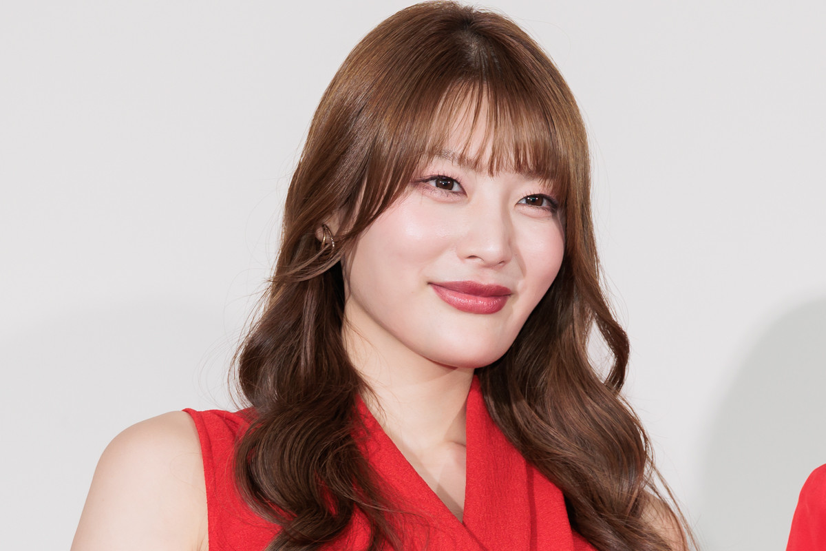 篠田麻里子、再婚後初の公の場　宇垣美里に目の演技を絶賛される