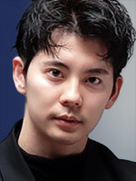 舞台『キングダムII‐継承‐』に出演する飯作雄太郎
