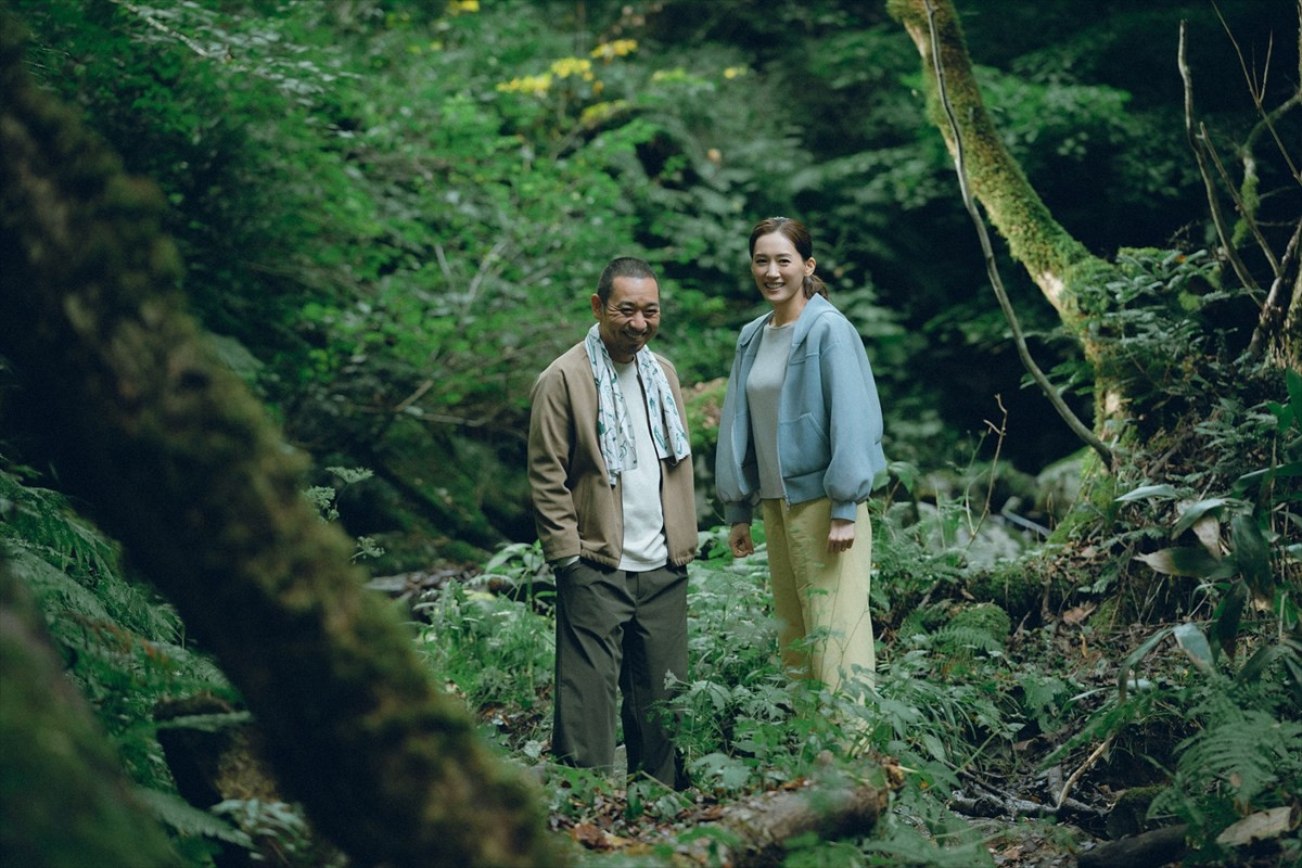 『箱の中の羊』綾瀬はるか＆大悟らの撮影現場を映した温かいオフショット公開