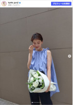 郡司恭子アナ、夏らしい30代コーデを披露　※「郡司恭子」Instagram