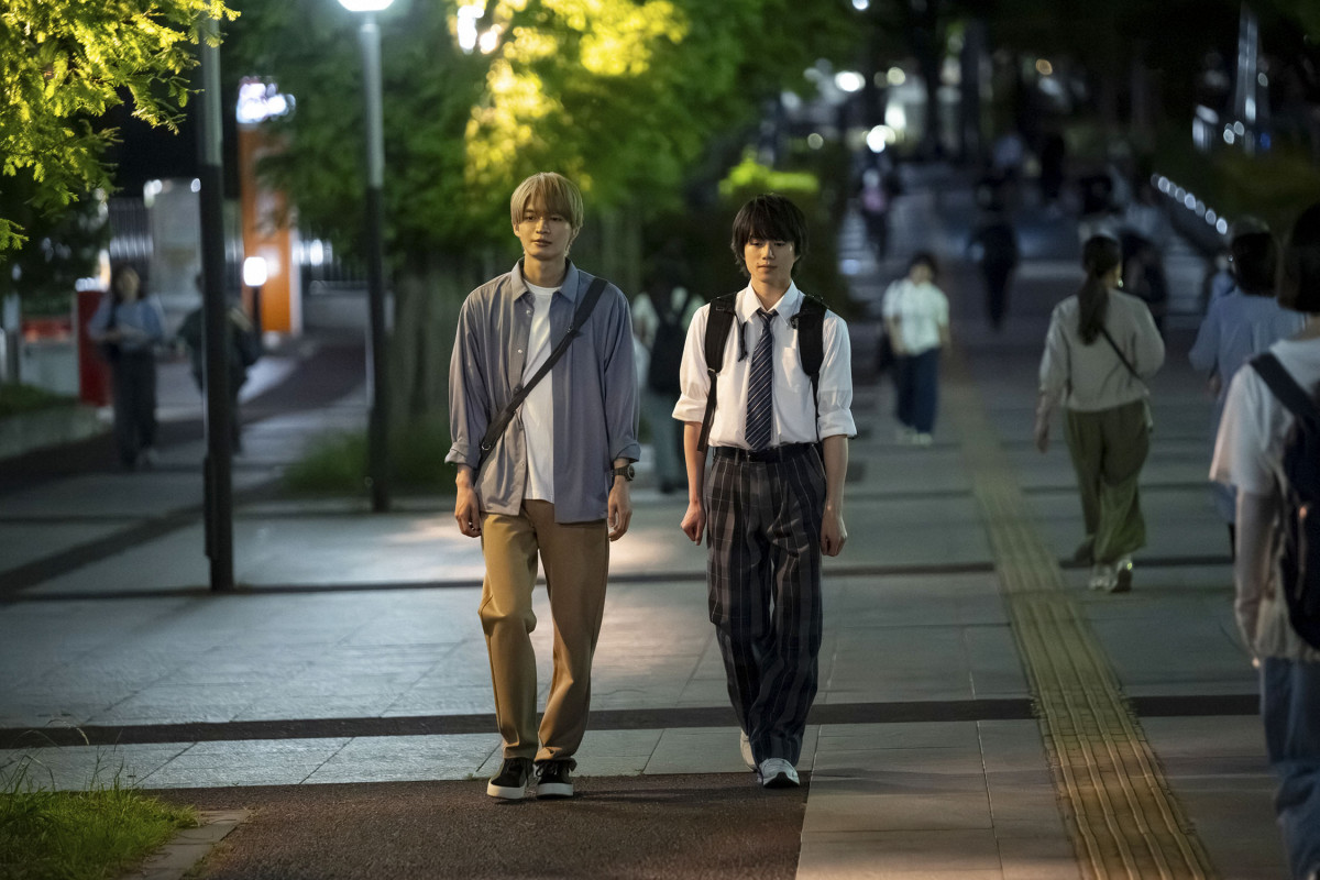 『君は夏のなか』第6話　渉、千晴にもう一度会うため電車へ飛び乗る