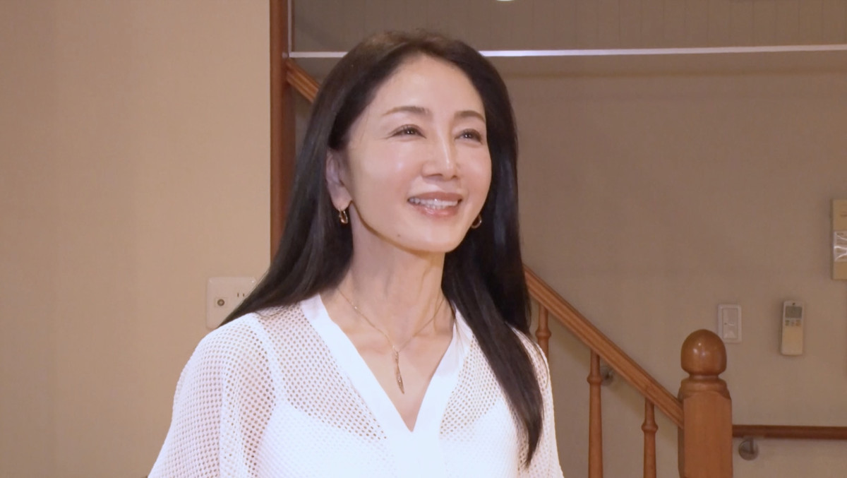 元祖“美魔女”59歳の現在　美しいすっぴんに驚き「信じらんない！」