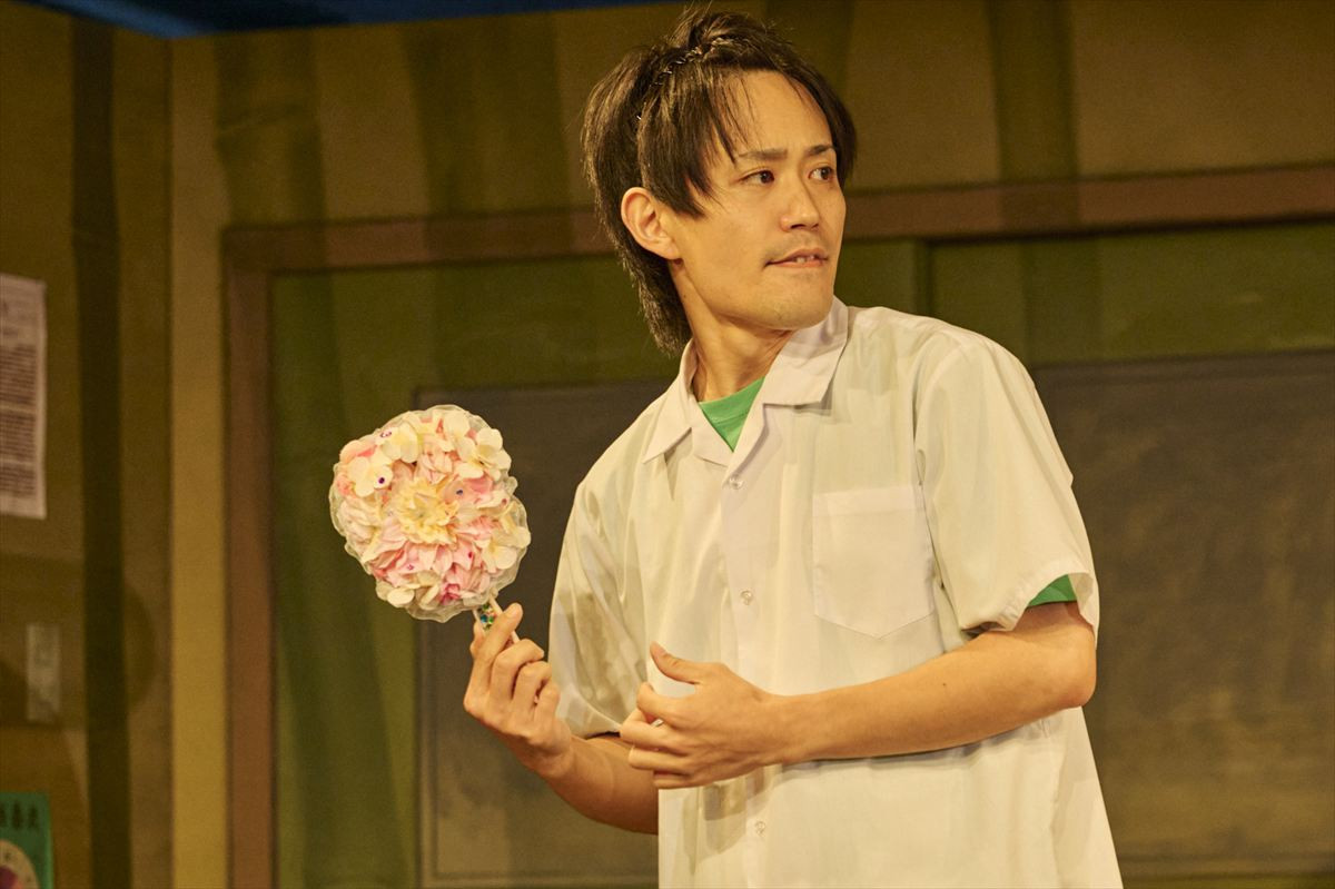 アナログスイッチ『転校生は、かぐや』開幕！　さえない男子高校生たちのもとに“月人”の少女が