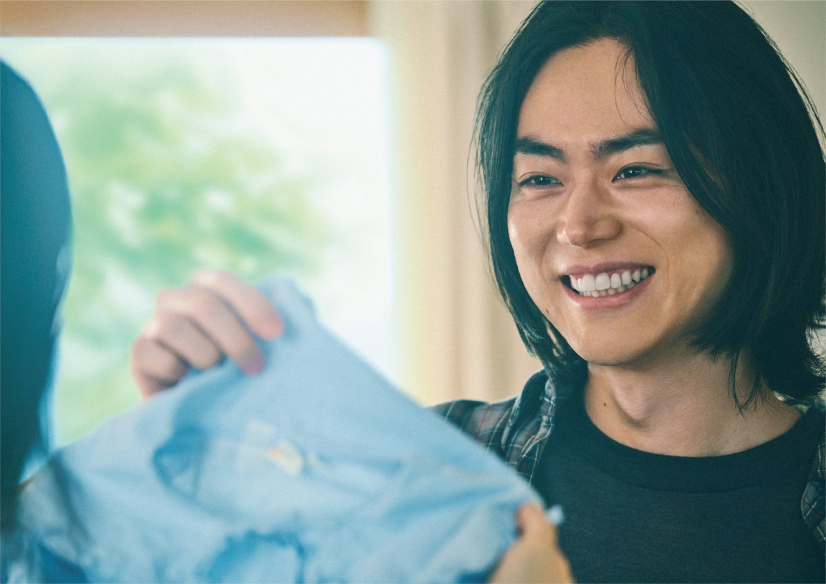 菅田将暉、セカストCMに初出演　恋人や家族との休日をリアルに描く