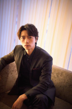 ドラマ『ダウト -15年目の復讐-』に出演する細田善彦