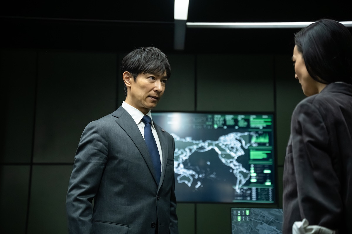 『VIVANT』“別班レディ”レイヤマダ、ついに“乃木”堺雅人と対面！ 主要勤務歴判明にネット「優秀」「メロすぎる」