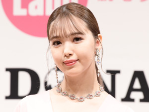 藤田ニコル