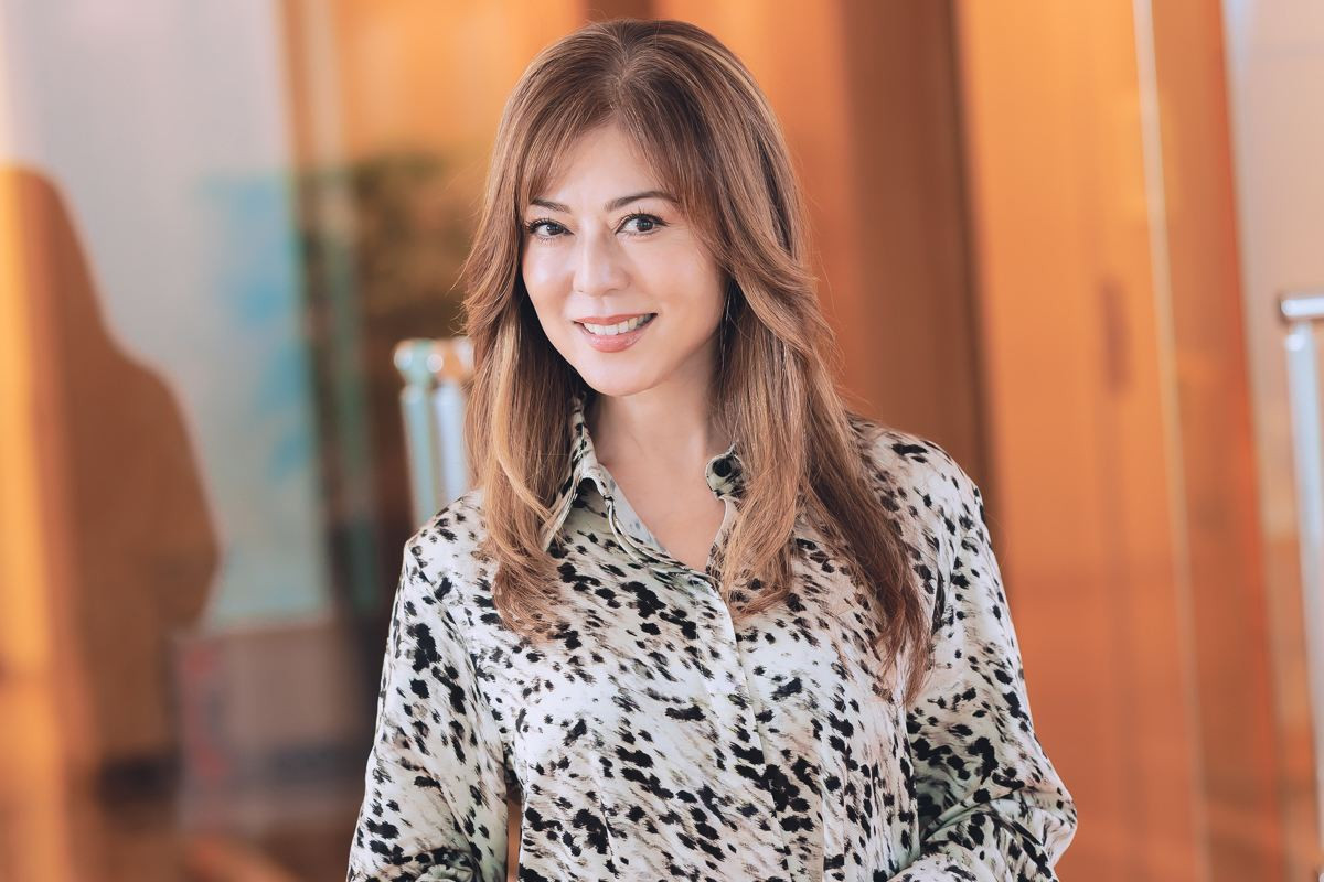 武田久美子58歳、23年ぶりの写真集で“貝殻”を超える衝撃！　「今更なんで出したんだっていう風には思われたくなかった」