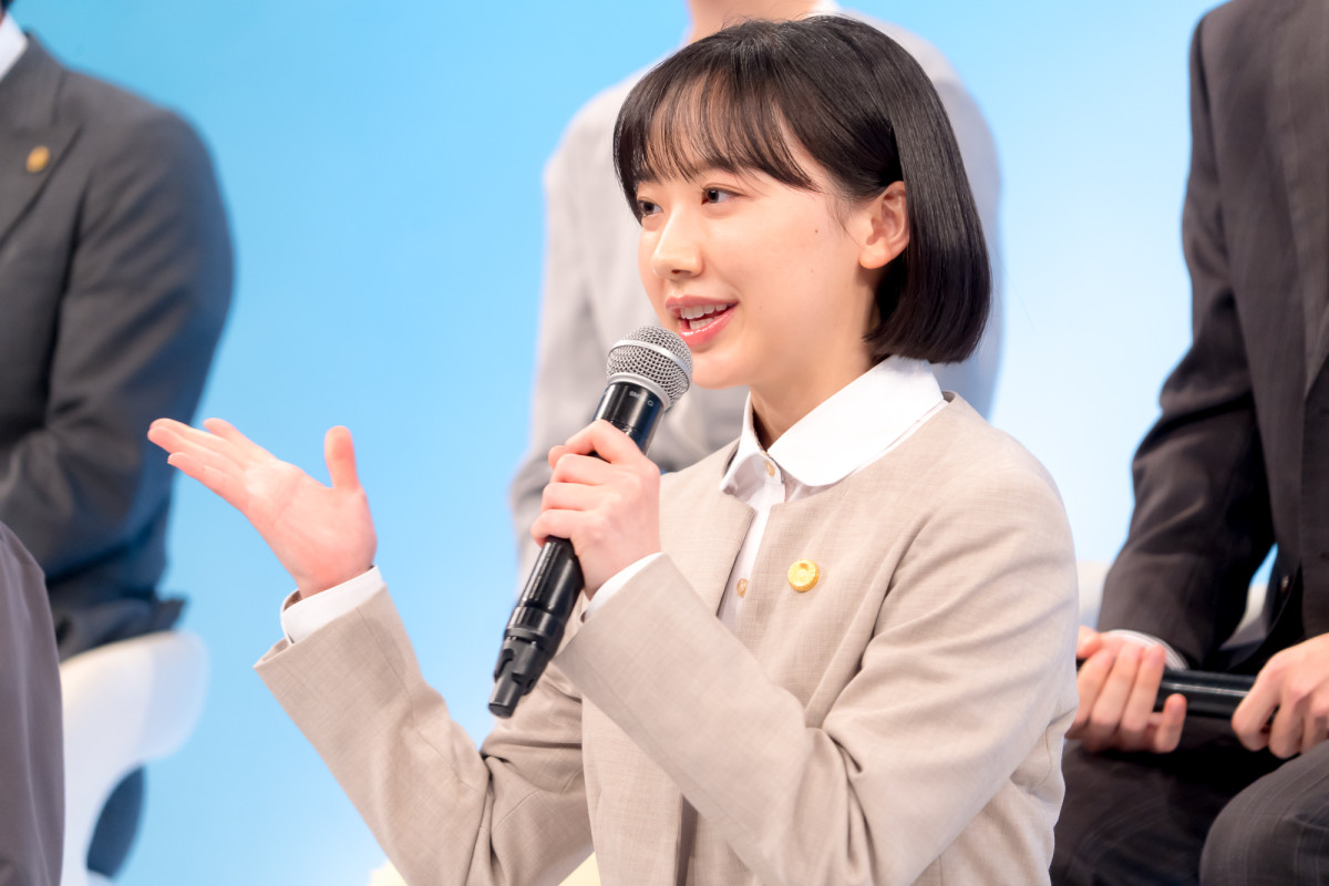 芦田愛菜＆高橋文哉、互いを「努力の天才肌」と称賛　撮影現場で感じた信頼明かす