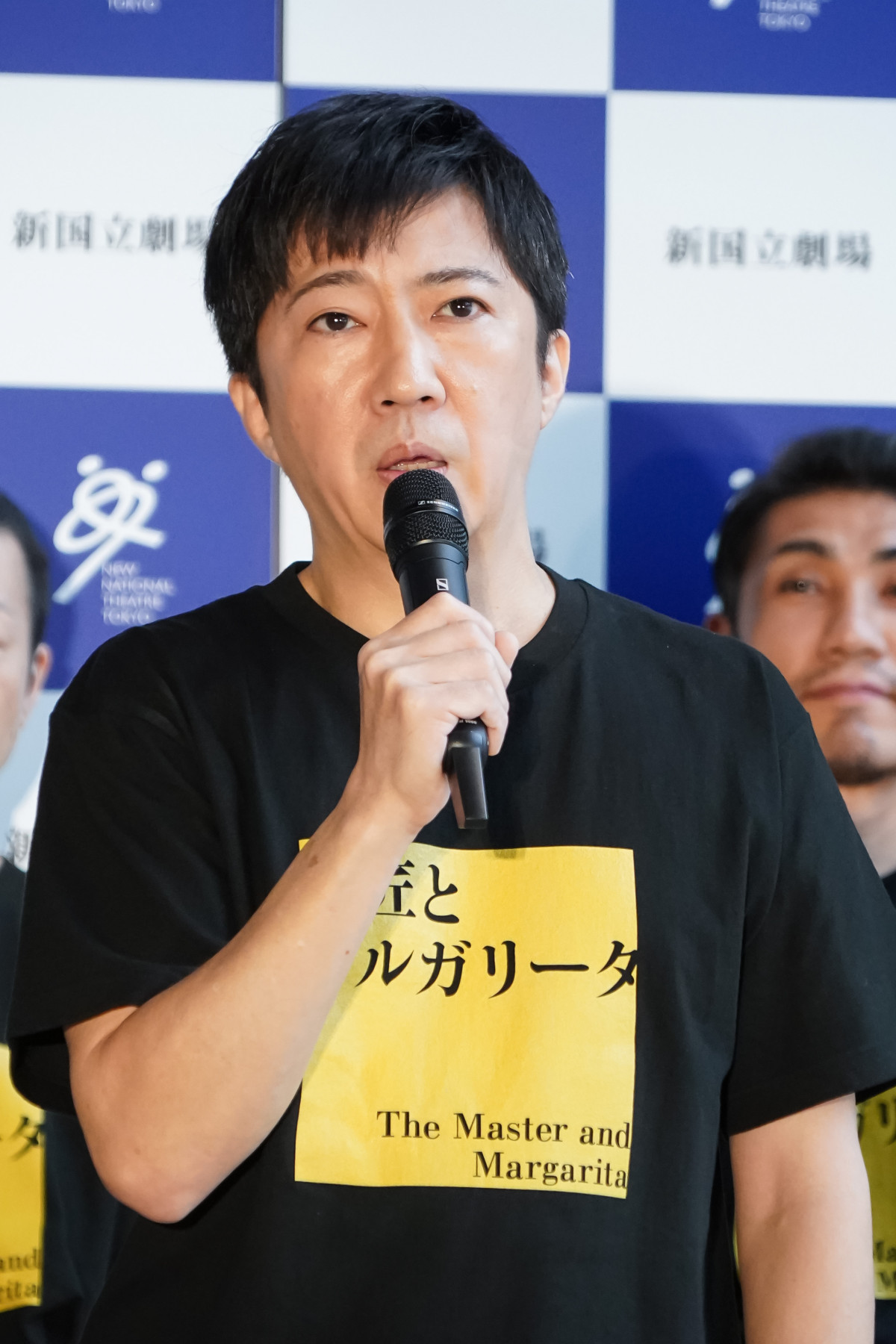成河、『巨匠とマルガリータ』は「排除された神秘性、神性があえて書いてある」制作発表会見レポート