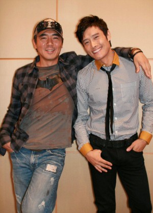 「グッド・バッド・ウィアード」イ・ビョンホン＆キム・ジウン監督