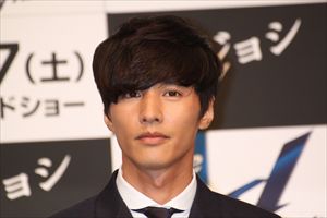 「アジョシ」記者会見