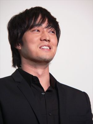 ｢映画は映画だ｣初日舞台挨拶ソ･ジソブ