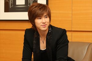 「No Limit～地面にヘディング～」東方神起ユンホ