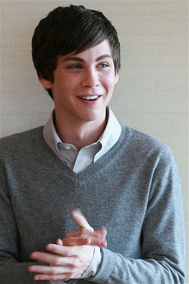 Logan Lerman772_IMG_5257-3000