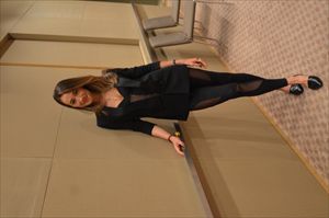 「NAKITA／ニキータ」マギー・Q