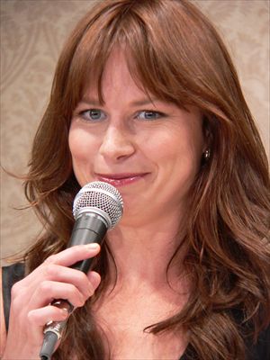 海外ドラマ「24 -TWENTY FOUR-」シーズン6メアリー・リン・ライスカブ来日会見