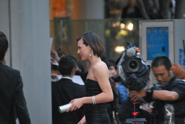 Milla Jovovich950_DSC_0409