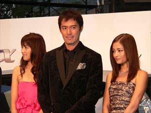 「麒麟の翼 ～劇場版・新参者～」グリーンカーペット（東京国際映画祭2011）