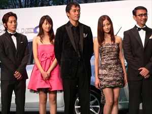 「麒麟の翼 ～劇場版・新参者～」グリーンカーペット（東京国際映画祭2011）