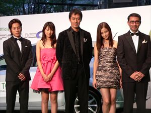 「麒麟の翼 ～劇場版・新参者～」グリーンカーペット（東京国際映画祭2011）