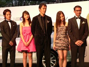 「麒麟の翼 ～劇場版・新参者～」グリーンカーペット（東京国際映画祭2011）