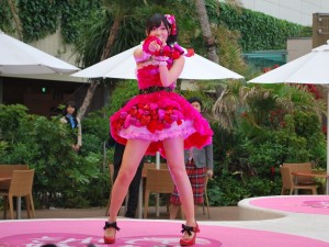 指原莉乃、「アシカとさしこの歌謡トークショー」にて