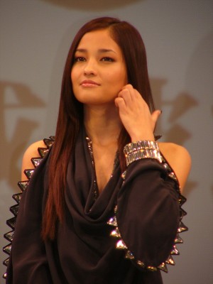 黒木メイサ、「昴－スバル－」完成披露試写会