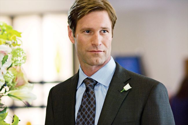 Aaron Eckhart41_MCDLOHA_EC012_H