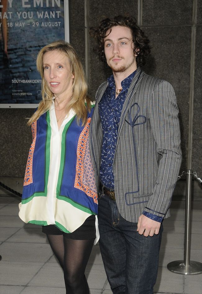 Aaron Johnson55_20110516_zaf_u99_148