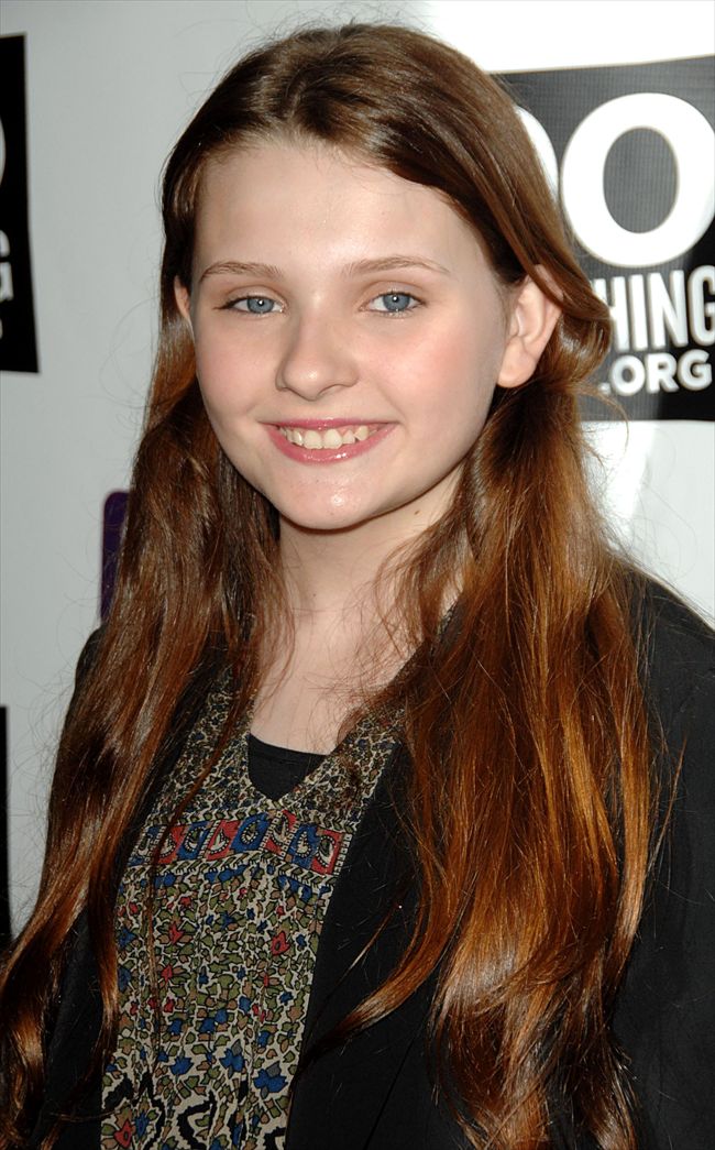 Abigail Breslin79_0908AGH_DX094_H