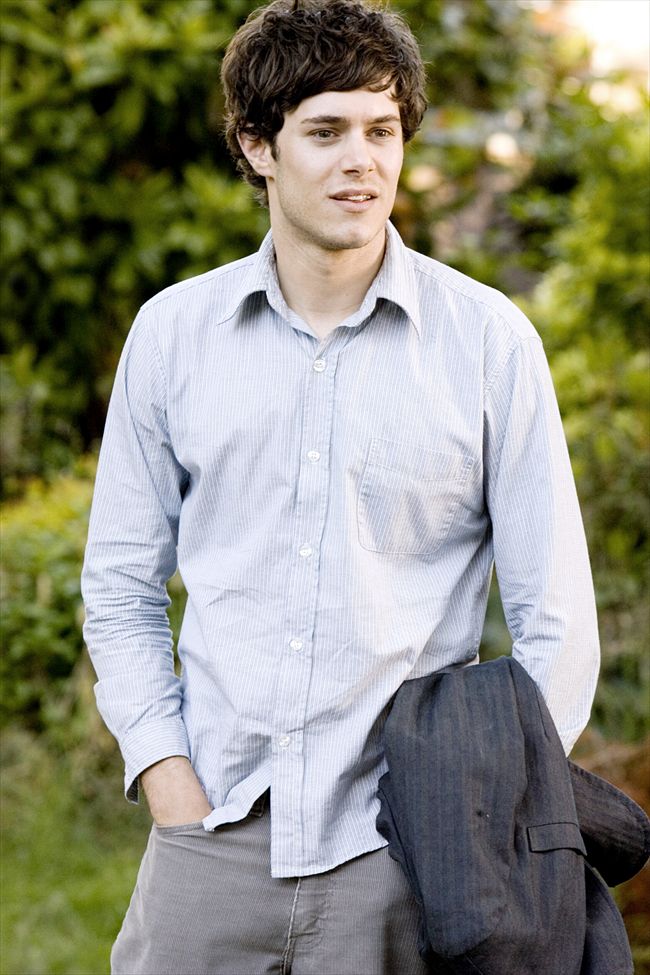 Adam Brody119_MCDINTH_EC173_H