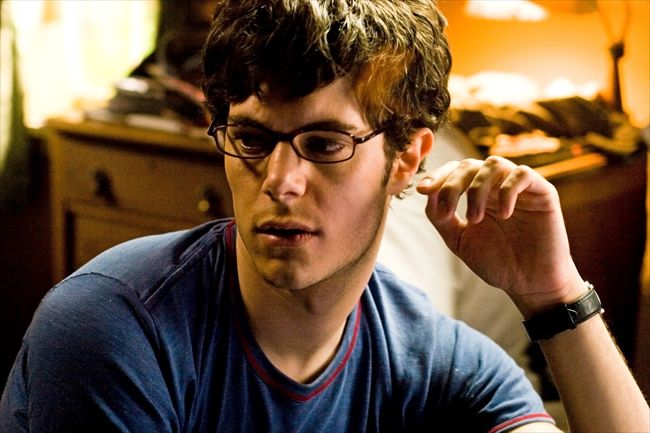 Adam Brody122_MCDINTH_EC239_H