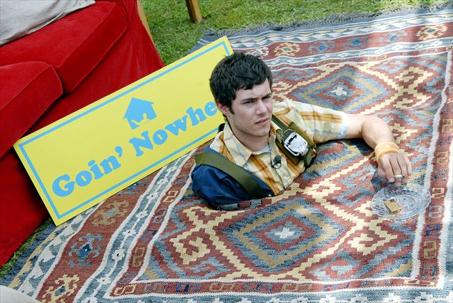 Adam Brody123_MCDTENN_EC016_H