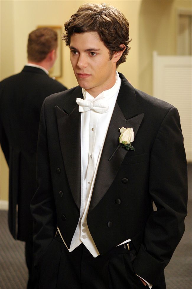 Adam Brody134_TCDOCOC_WB020_H