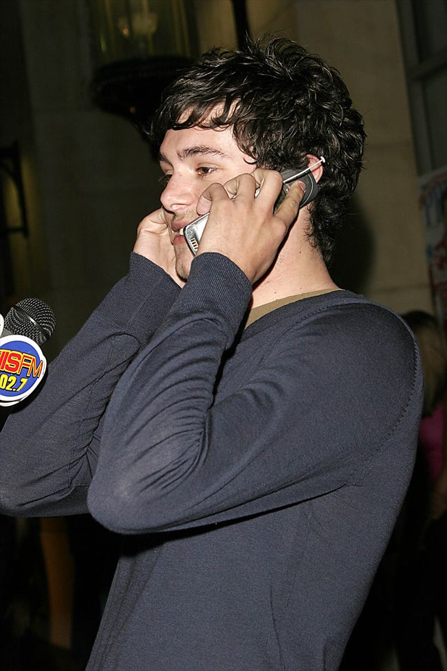 Adam Brody138_07859973