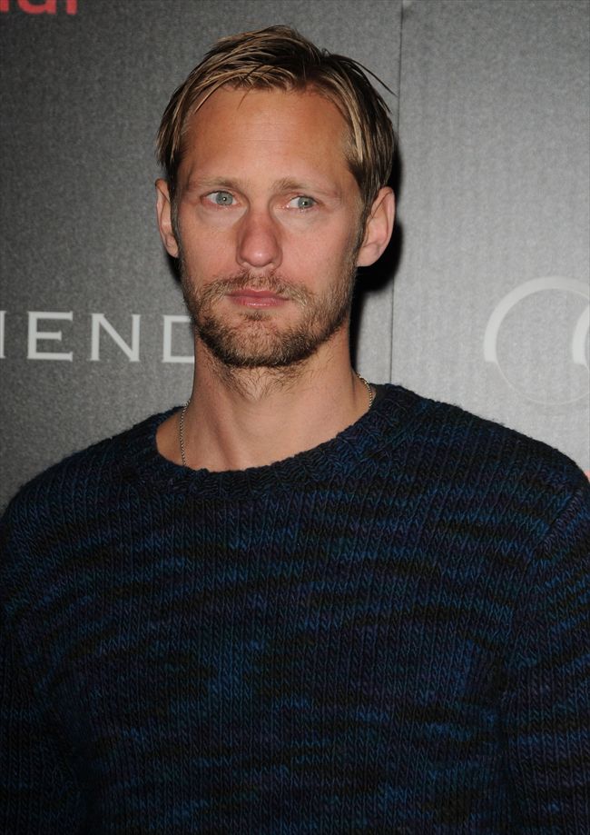 Alexander Skarsgard488_1109J02_DX080_H