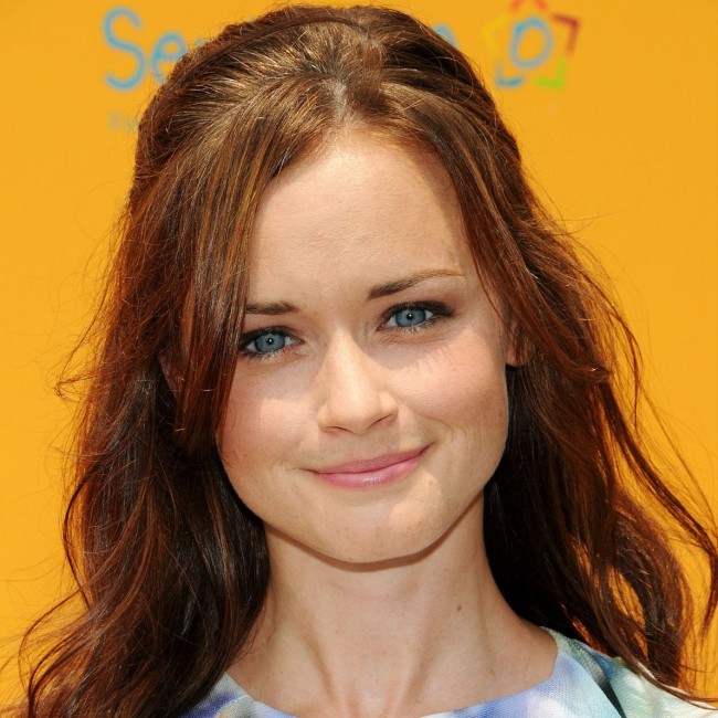 Alexis Bledel515_1027JNB_NZ067_H