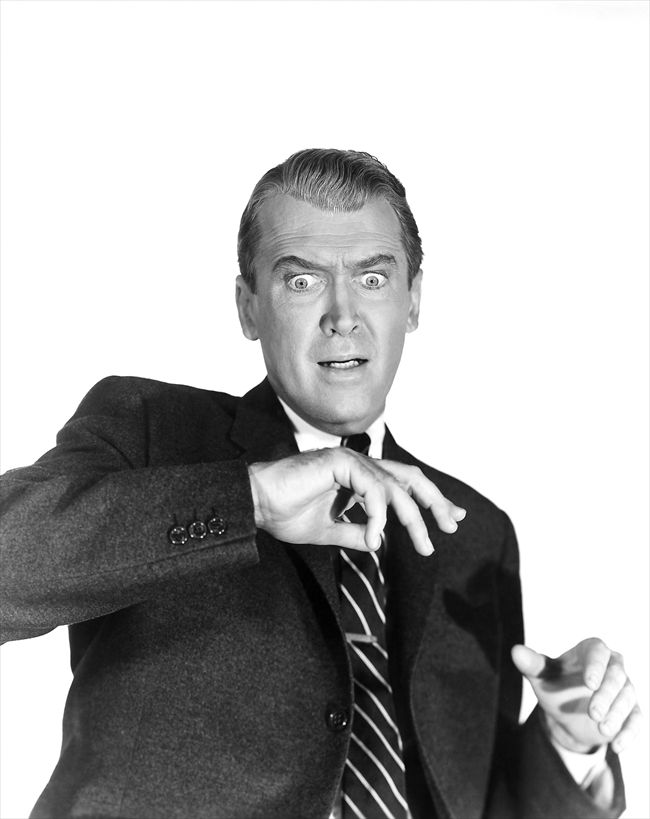 Alfred Hitchcock529_MBDVERT_EC027_H