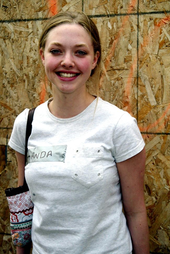 Amanda Seyfried762_20110101_gaf_g49_143473