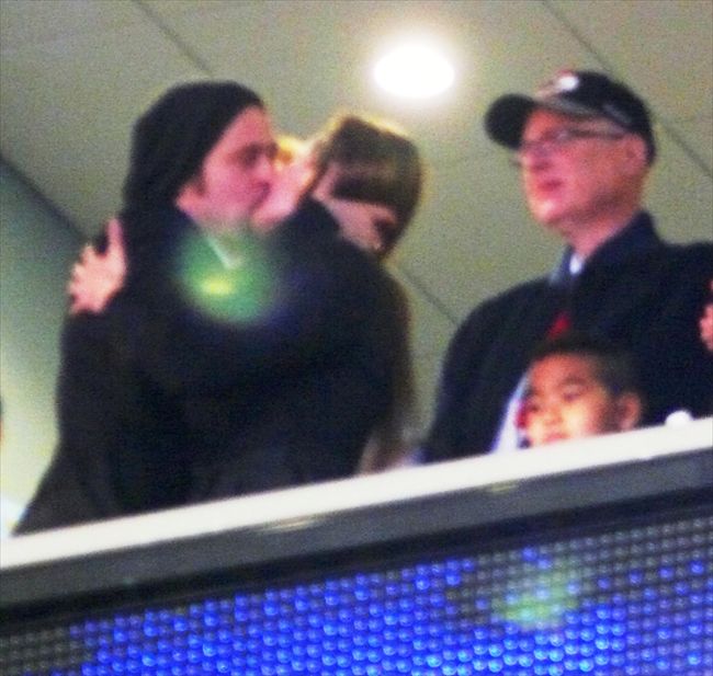 Angelina Jolie1077_aflo_AINA171899