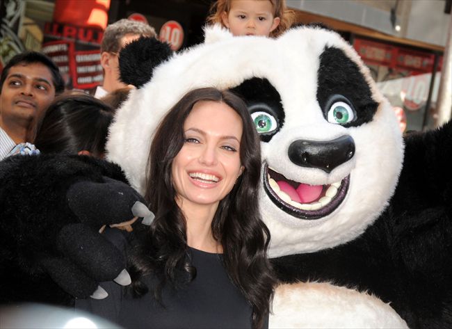 Angelina Jolie1170_Angie wif panda 5